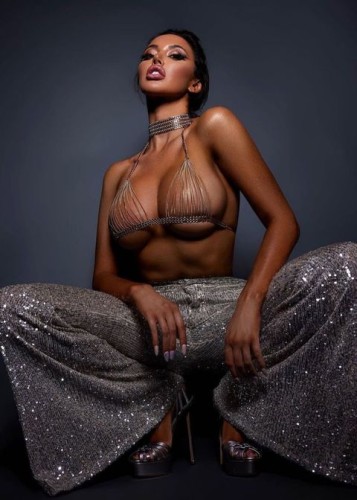 Ева, Г. Первомайское