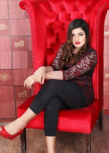 Илона, Г. Первомайское